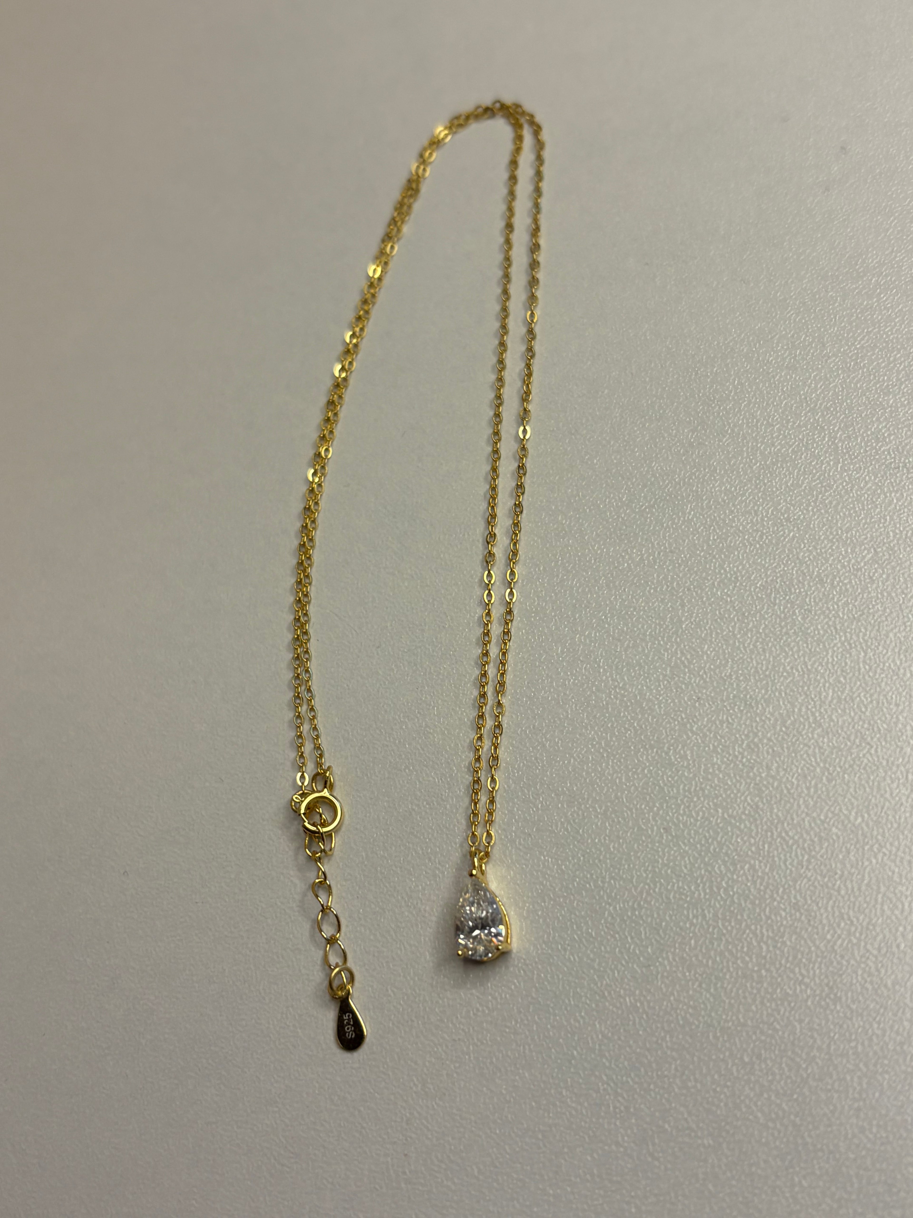 1 Ct Pear Cut Moissanite Pendant Necklace – D/E/F Colorless Sterling Silver Gold Plated | Adjustable 16–18 Inch Chain, GRA Certified