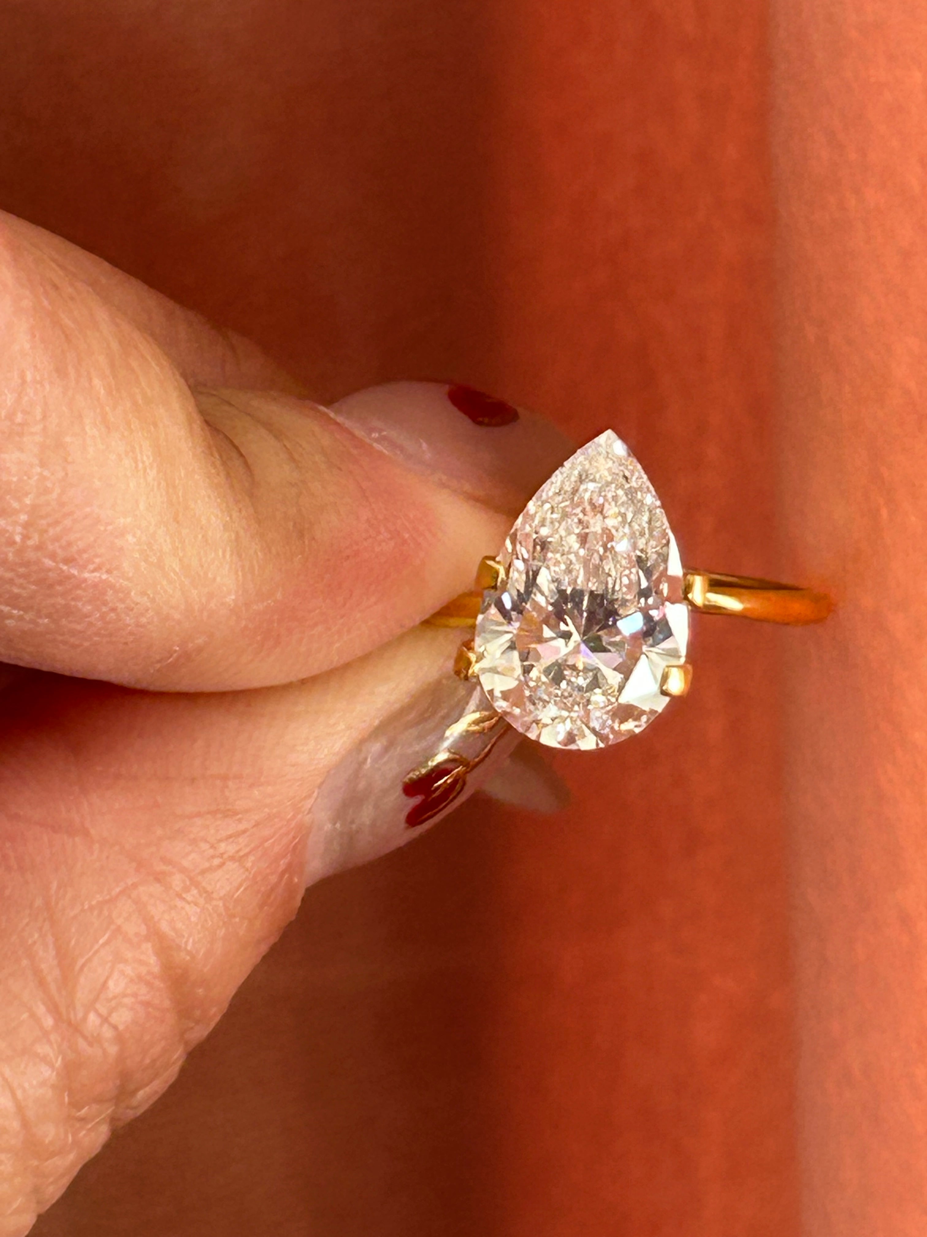 4.10ct Pear Shape Lab Diamond E Color VS1 Clarity