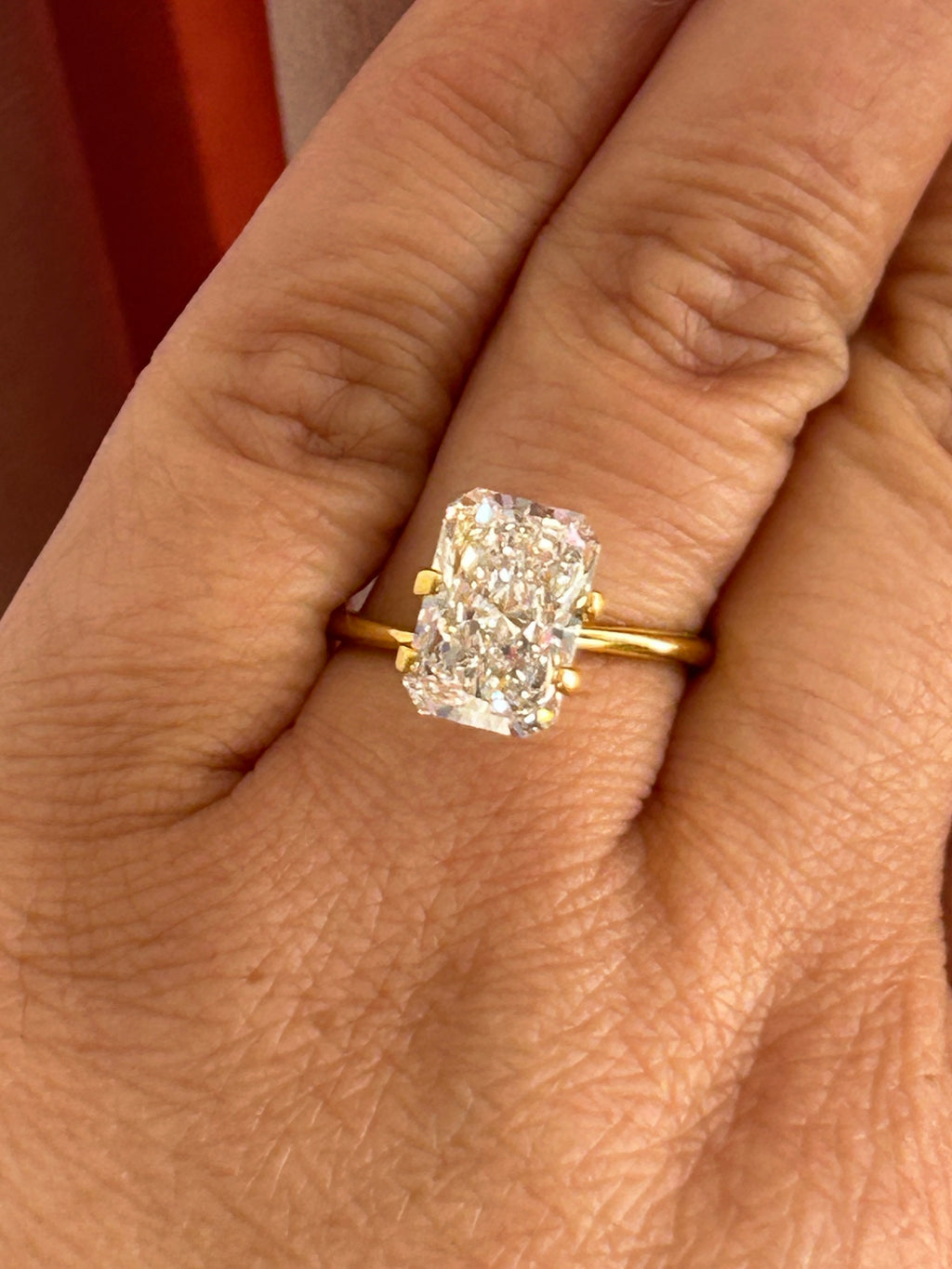 4.17ct H VS2 Cut-Corner Rectangular Modified Brilliant Lab-Grown Diamond
