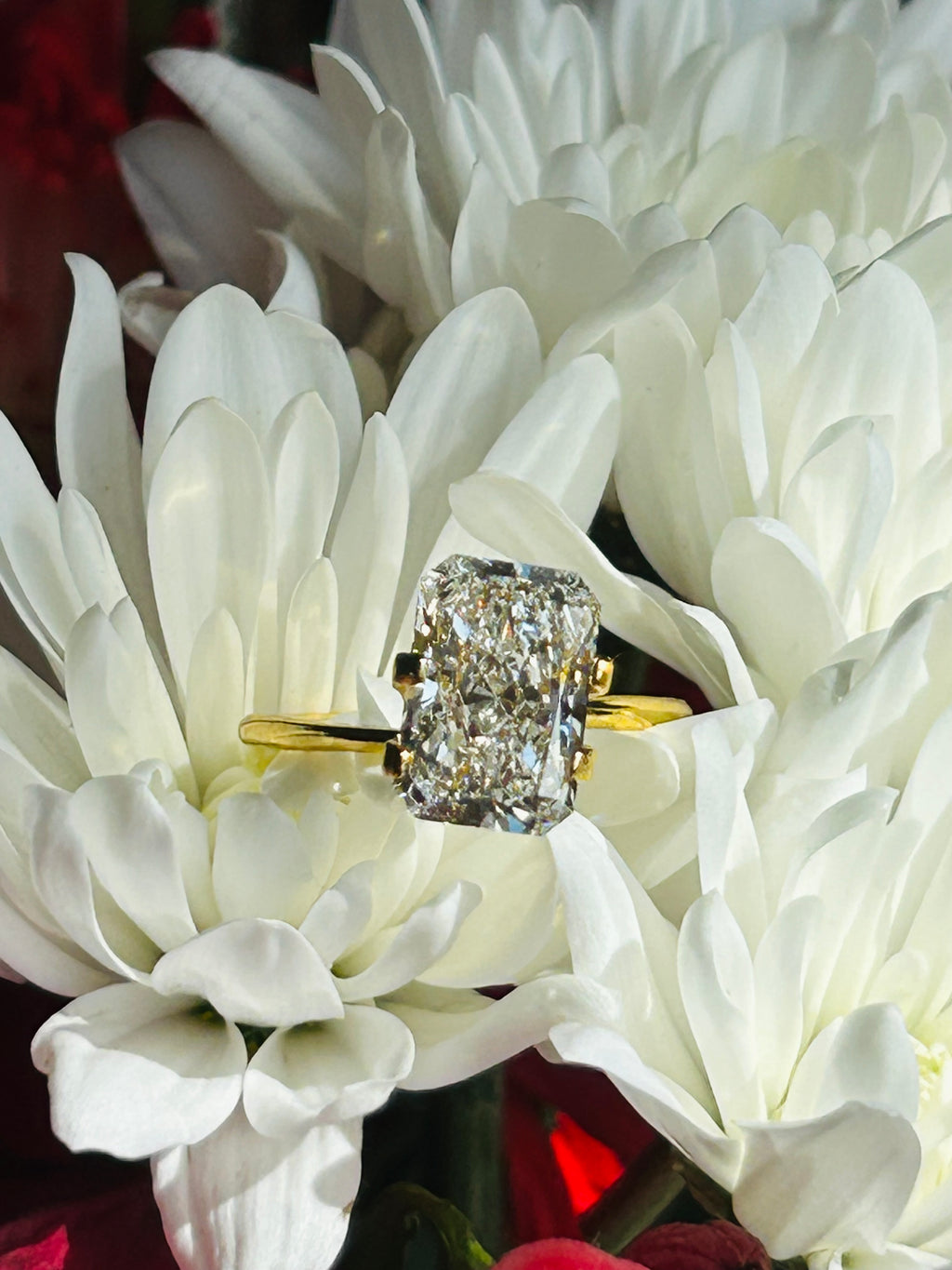 4.17ct H VS2 Cut-Corner Rectangular Modified Brilliant Lab-Grown Diamond