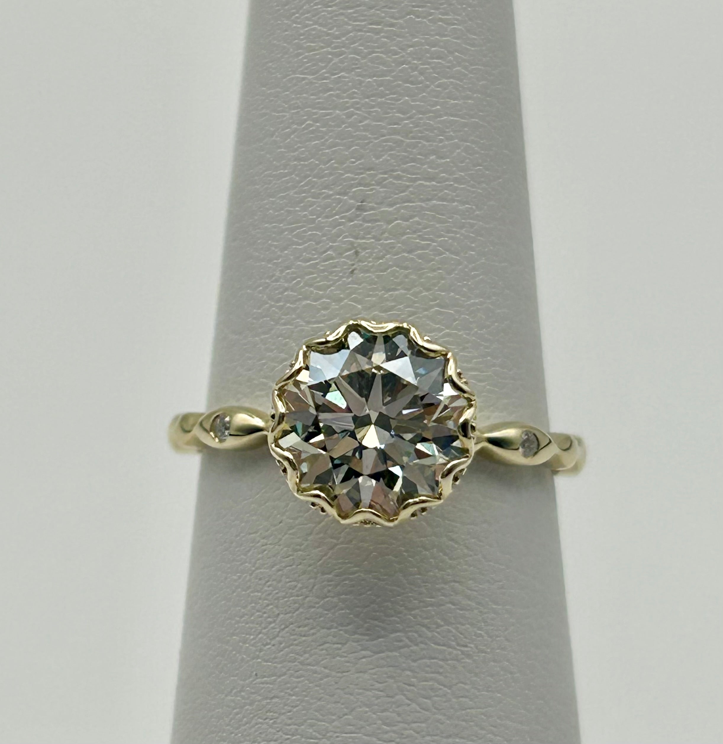 2.06 CT Lab-Grown Diamond Ring | VS2 Clarity