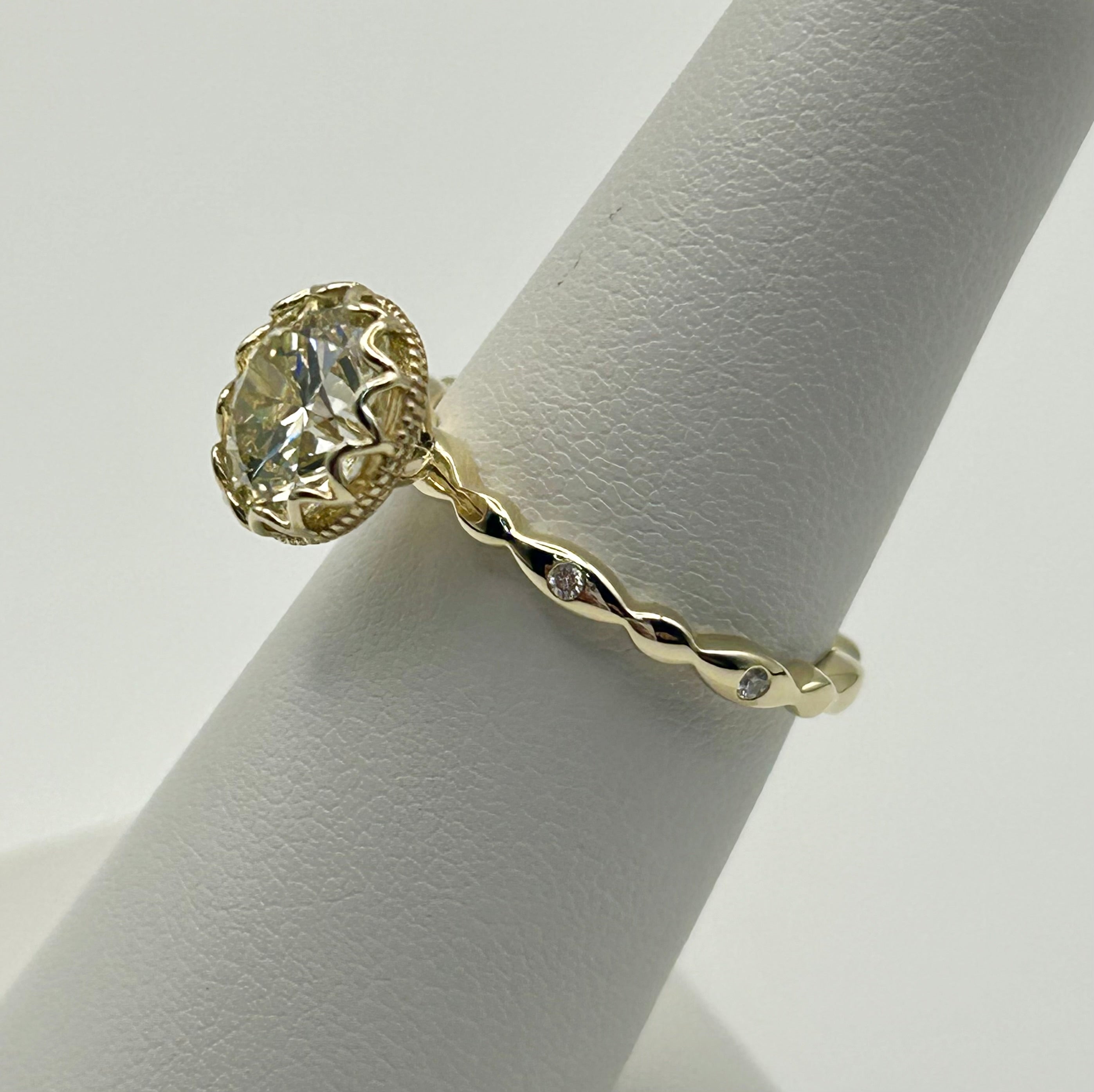 2.06 CT Lab-Grown Diamond Ring | VS2 Clarity