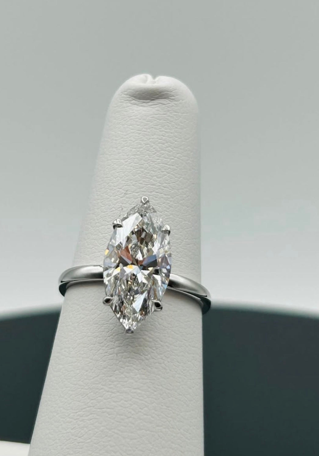 Platinum 3.05 CT E VS1 Marquise Lab Diamond Ring