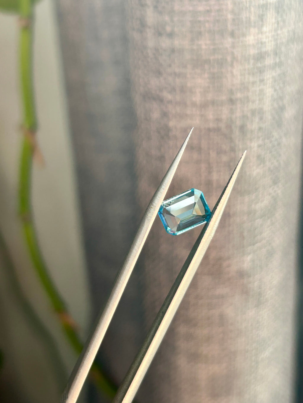 Emerald-Cut Blue Lab Sapphire – 2.6ct (7×9mm)