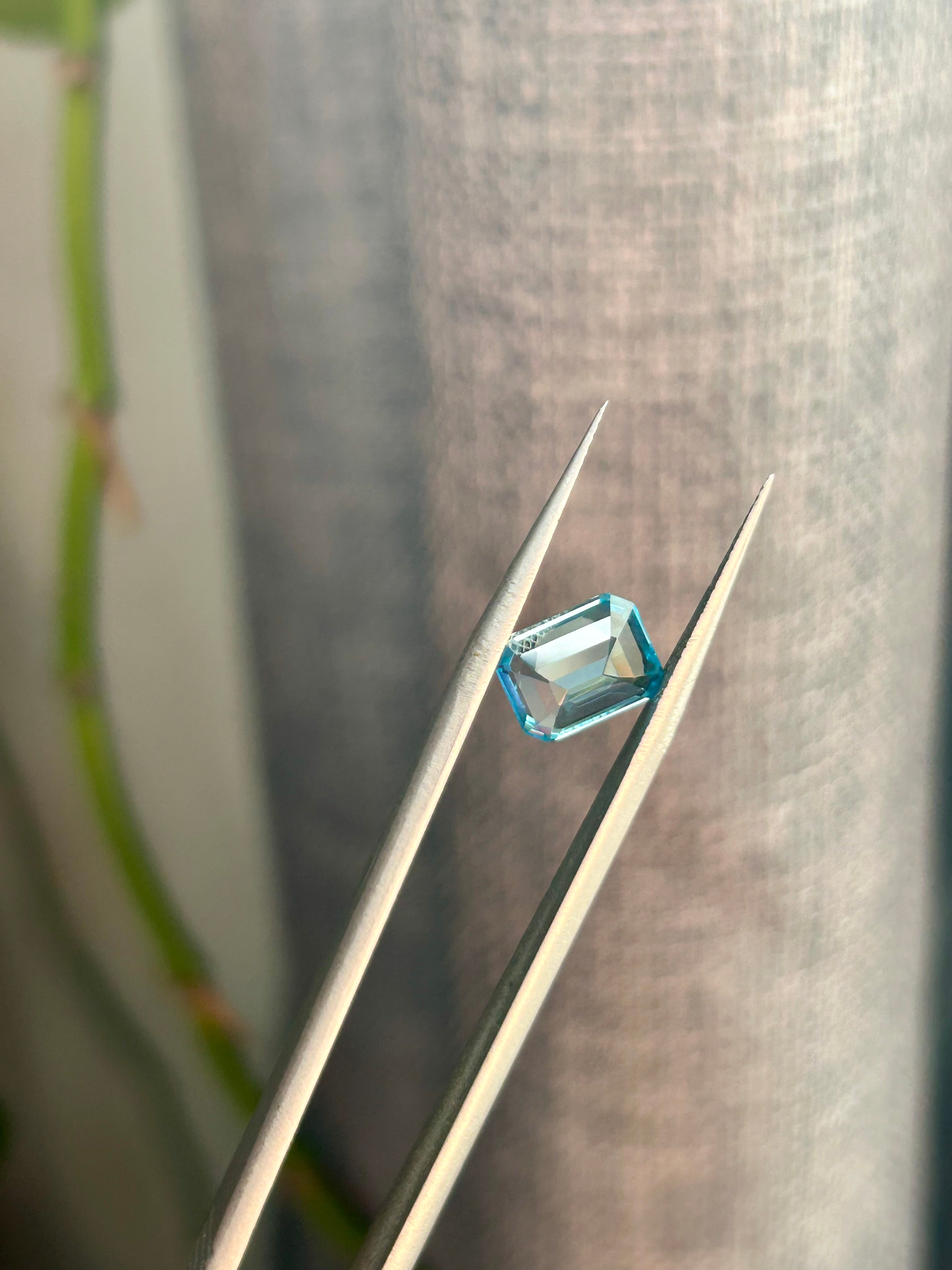 Emerald-Cut Blue Lab Sapphire – 2.6ct (7×9mm)