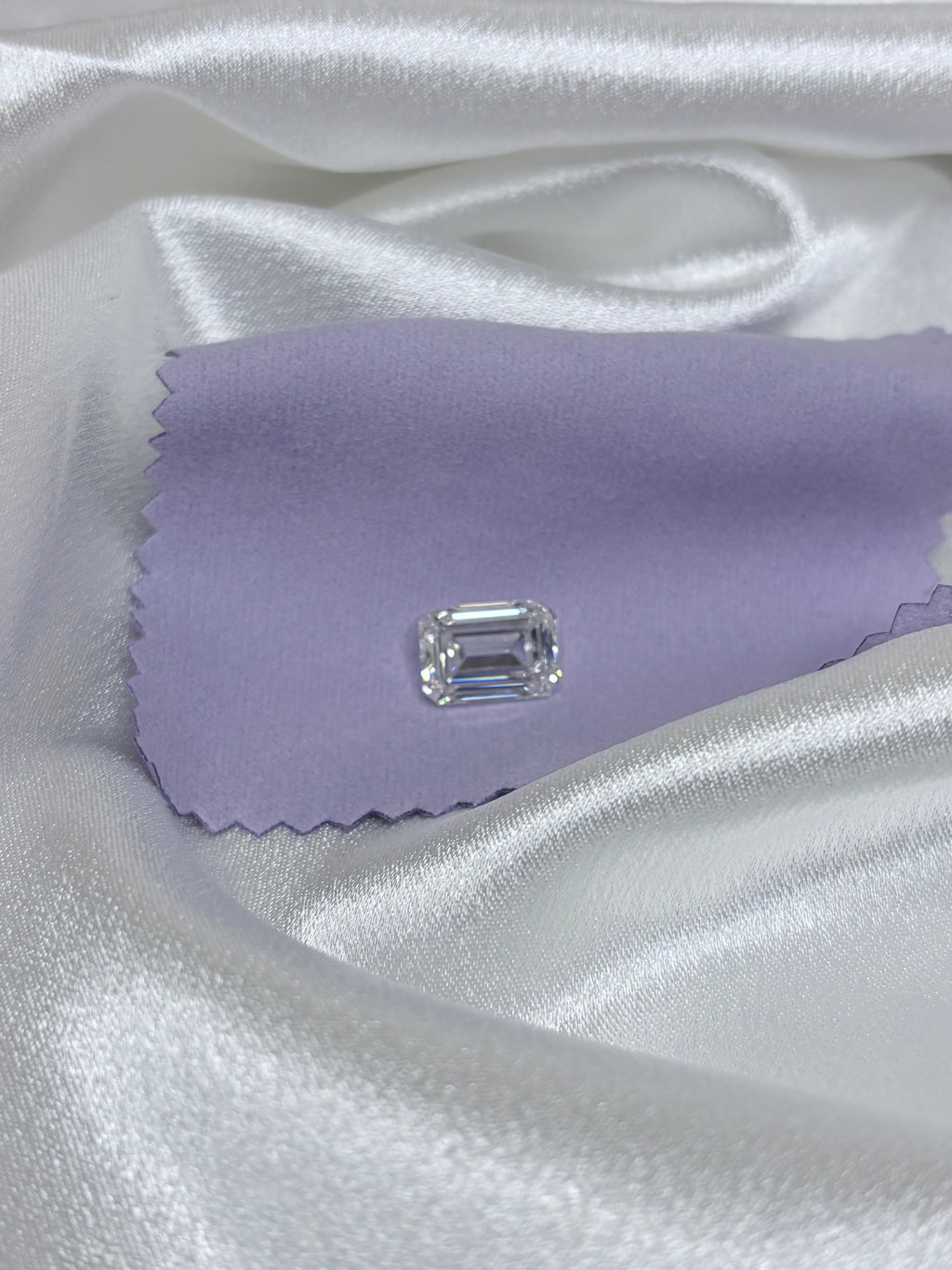 7.07 CT Emerald Cut Lab Grown Diamond – G Color, VVS2 Clarity | IGI Certified