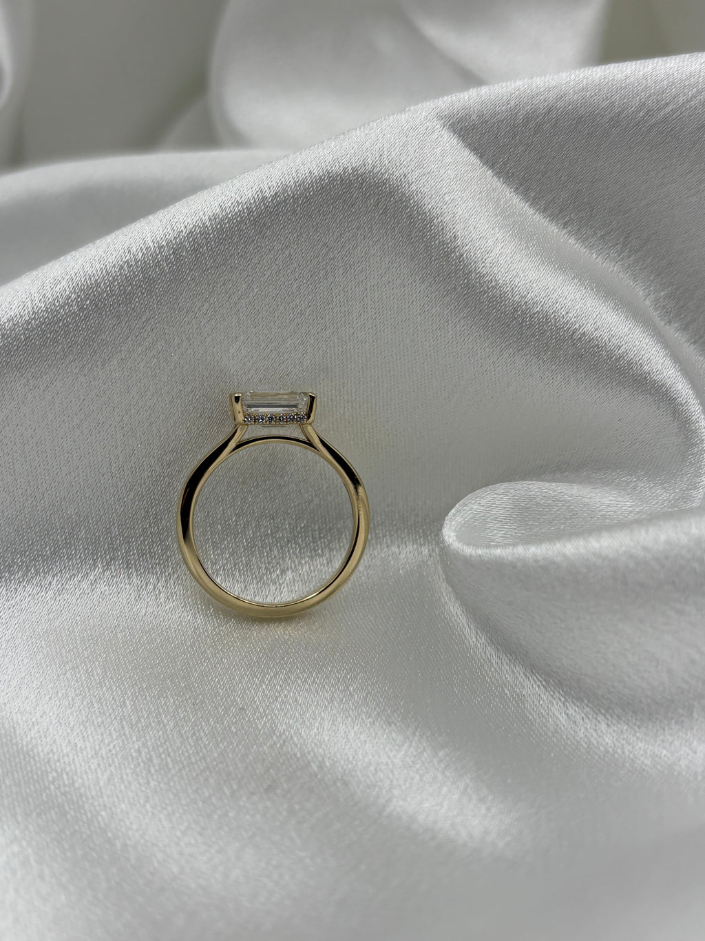 The Viviana, Our Signature 2–5 CT Lab-Grown Diamond Engagement Ring