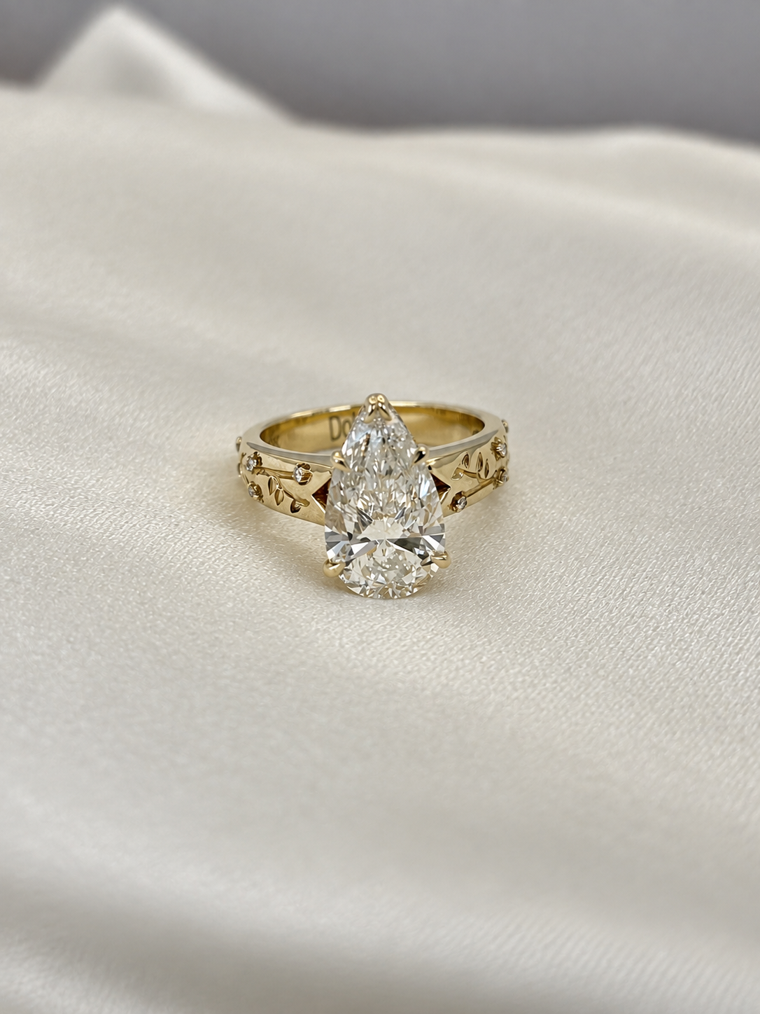 The Dolores | Pear Shaped Lab-Grown Diamond Floral Signature Ring