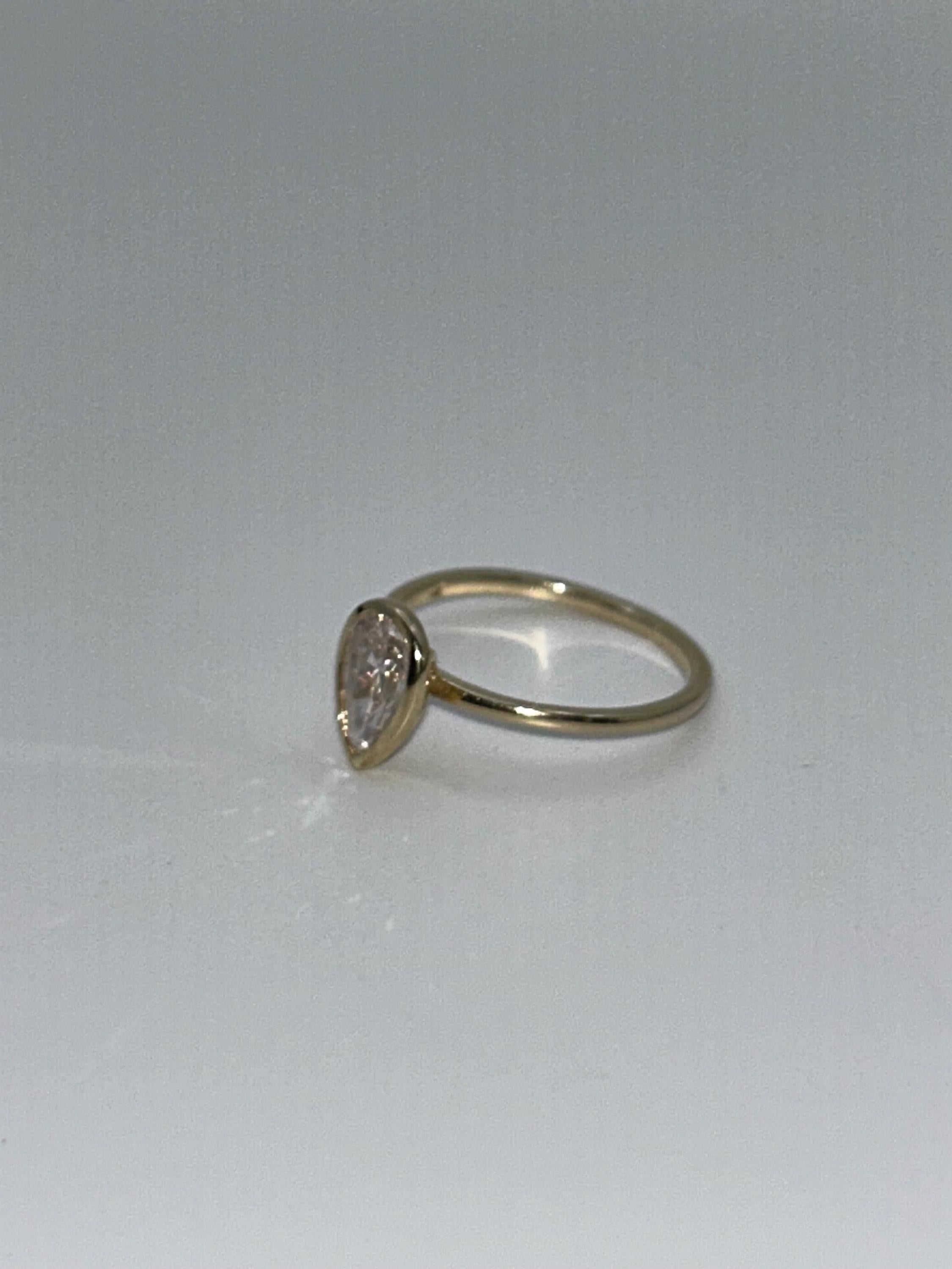 1.08 CT Pear Lab Diamond Ring,  Faint Pinkish-Brown.