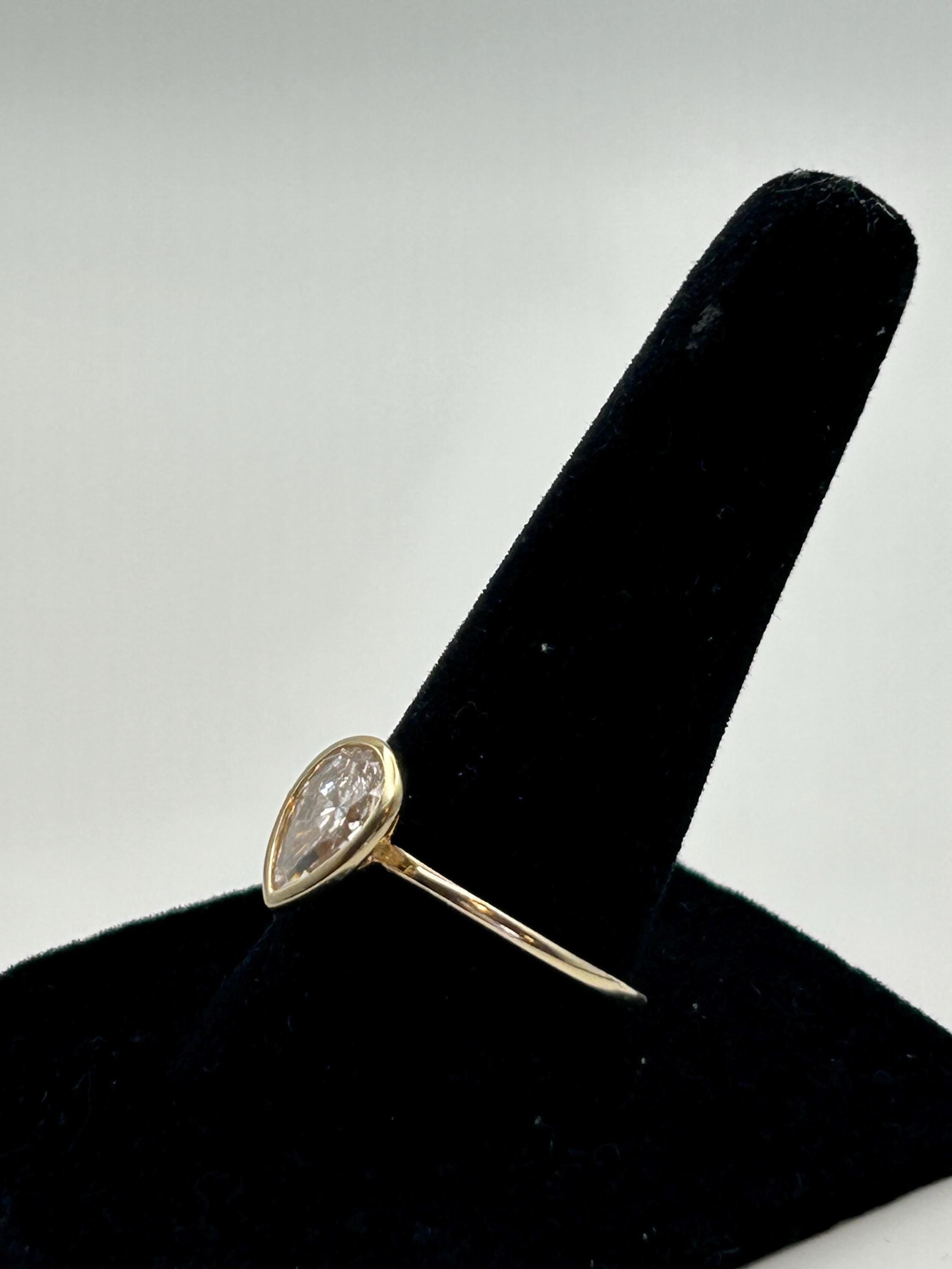 1.08 CT Pear Lab Diamond Ring,  Faint Pinkish-Brown.