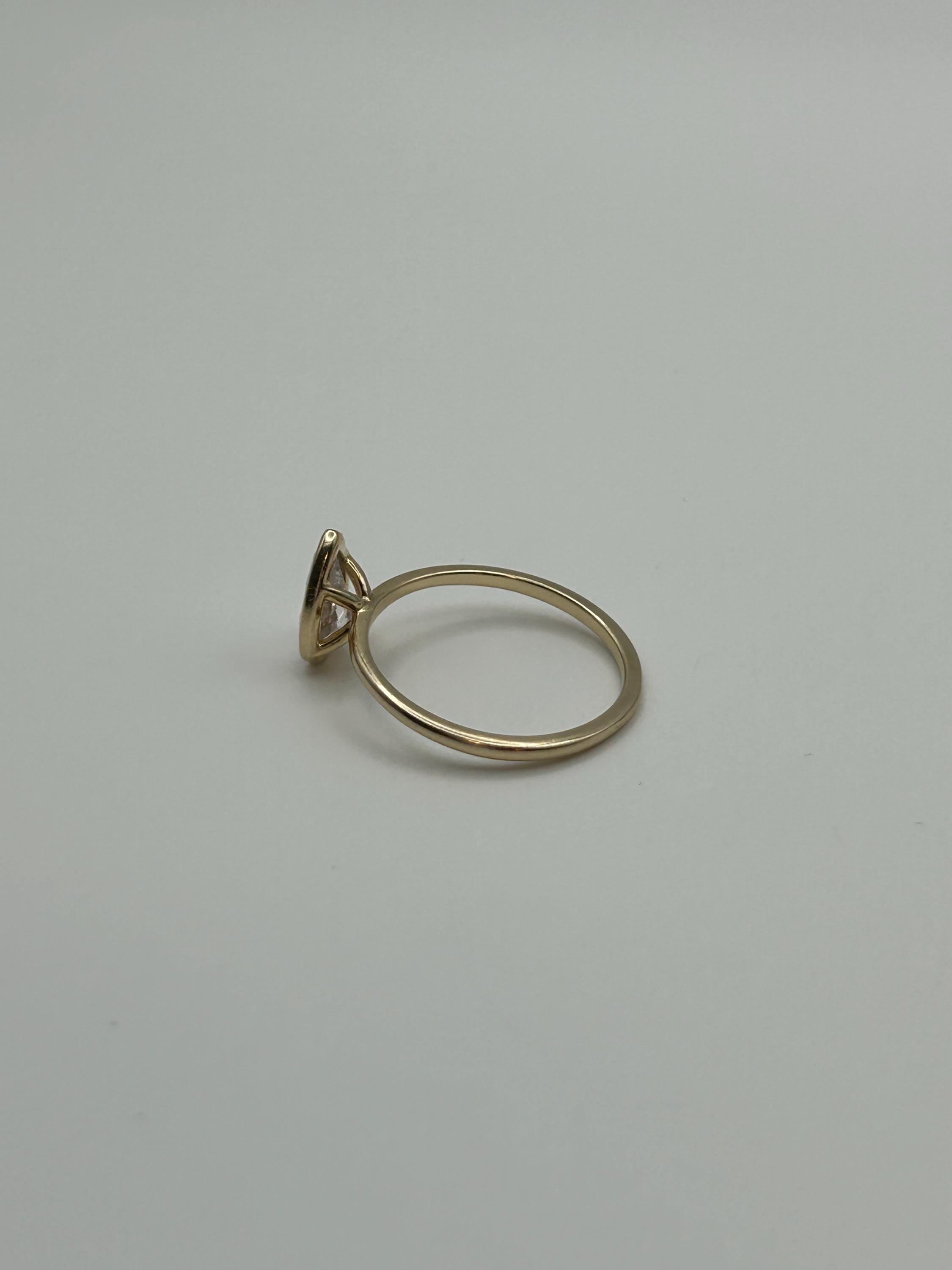1.08 CT Pear Lab Diamond Ring,  Faint Pinkish-Brown.