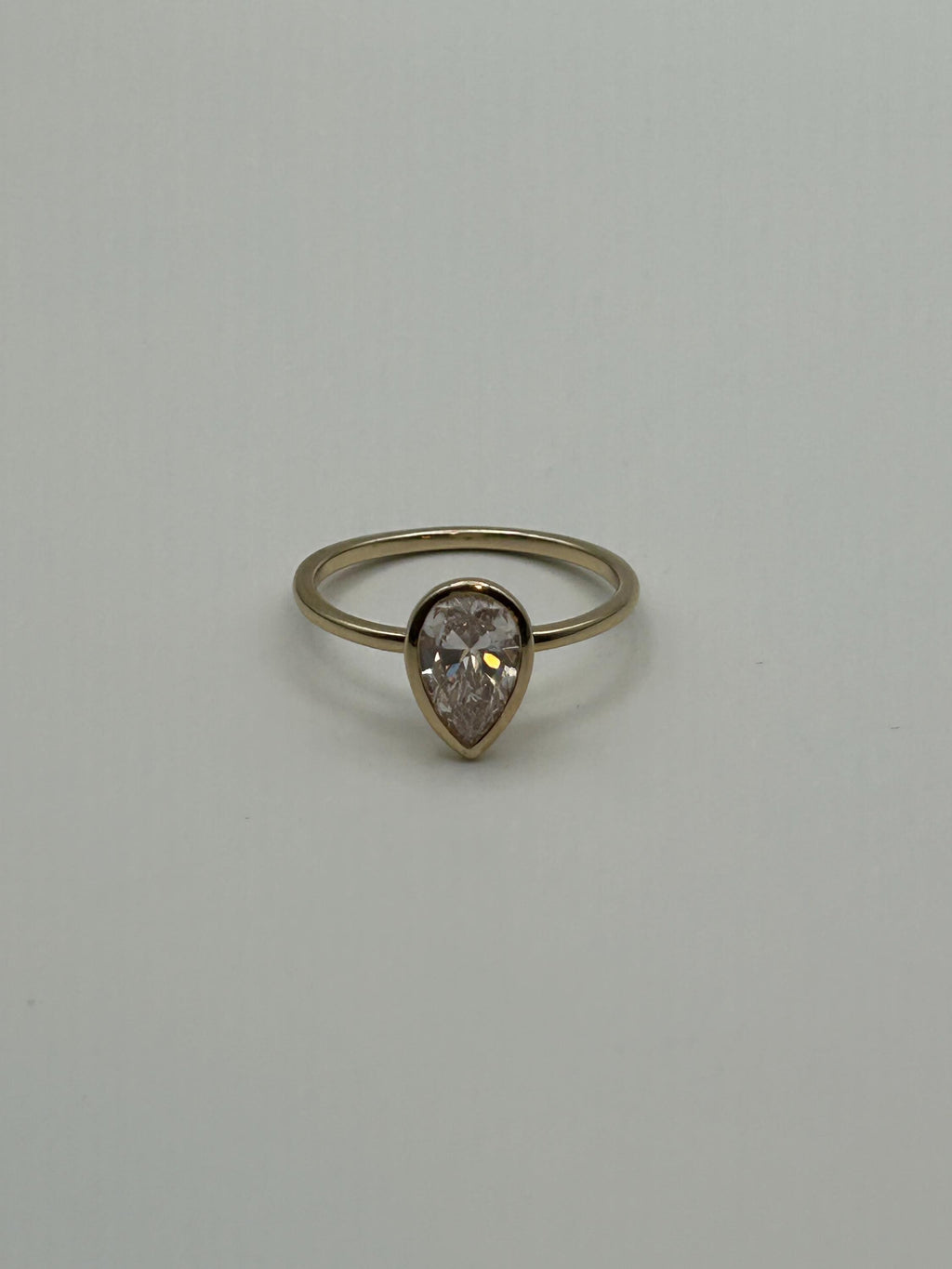 1.08 CT Pear Lab Diamond Ring,  Faint Pinkish-Brown.