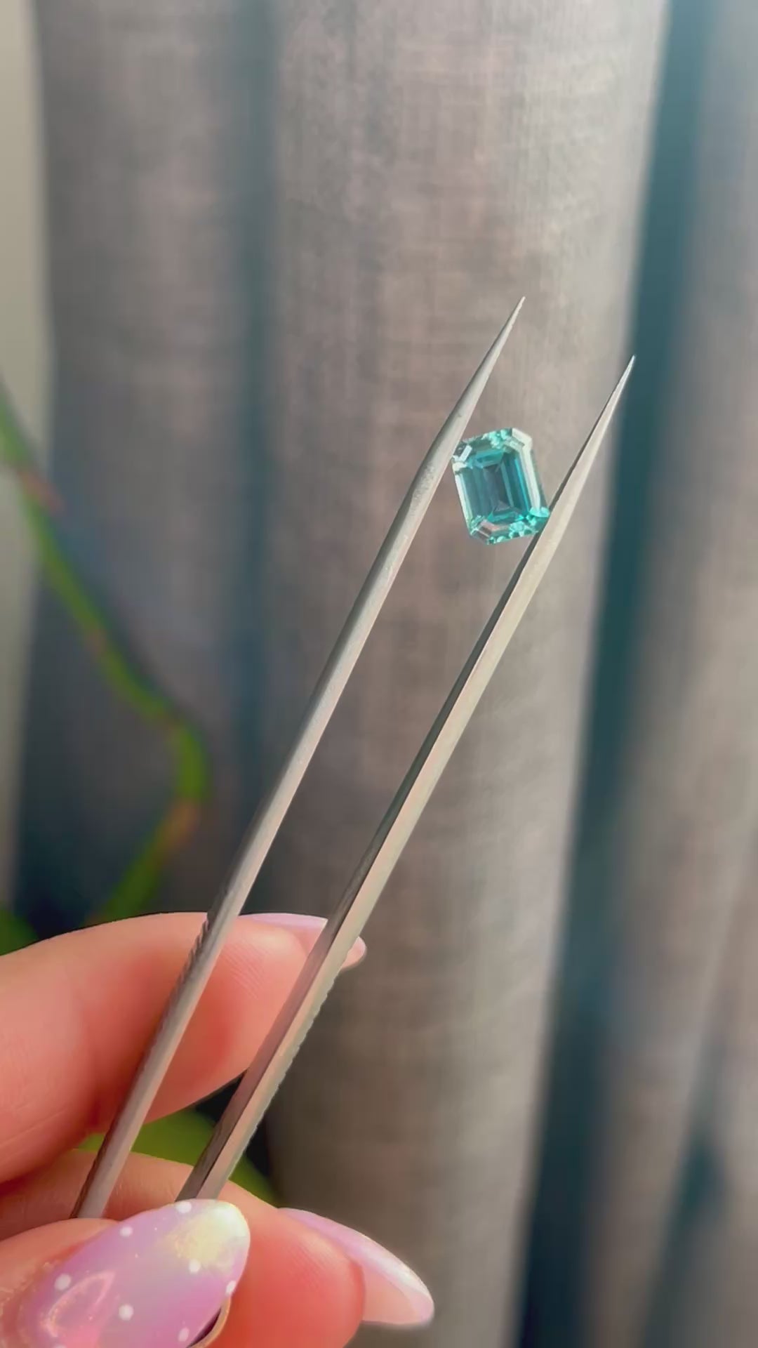 Emerald-Cut Blue Lab Sapphire – 2.6ct (7×9mm)