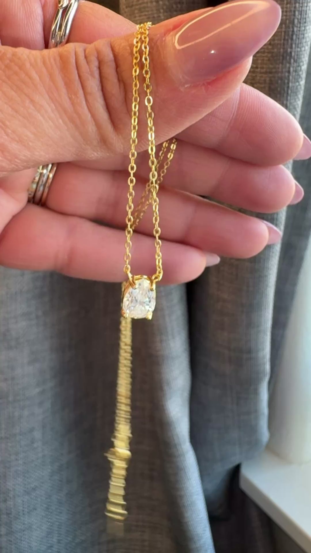 1.5 Ct Pear Cut Moissanite Pendant Necklace – D/E/F Colorless Sterling Silver Gold Plated | Adjustable 16–18 Inch Chain, GRA Certified