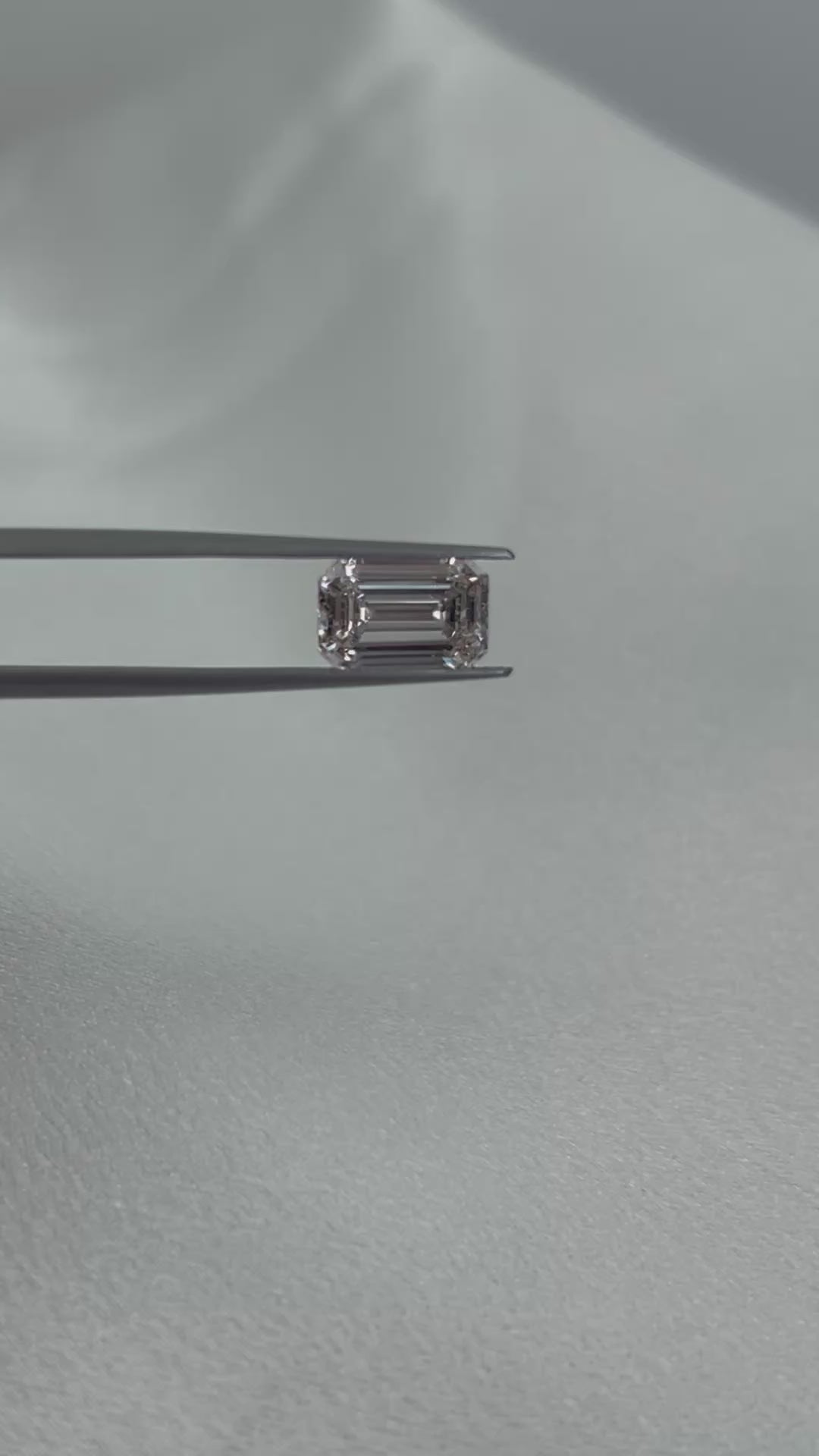 3.02 CT Emerald Cut Lab-Grown Diamond L VS1, IGI Certified