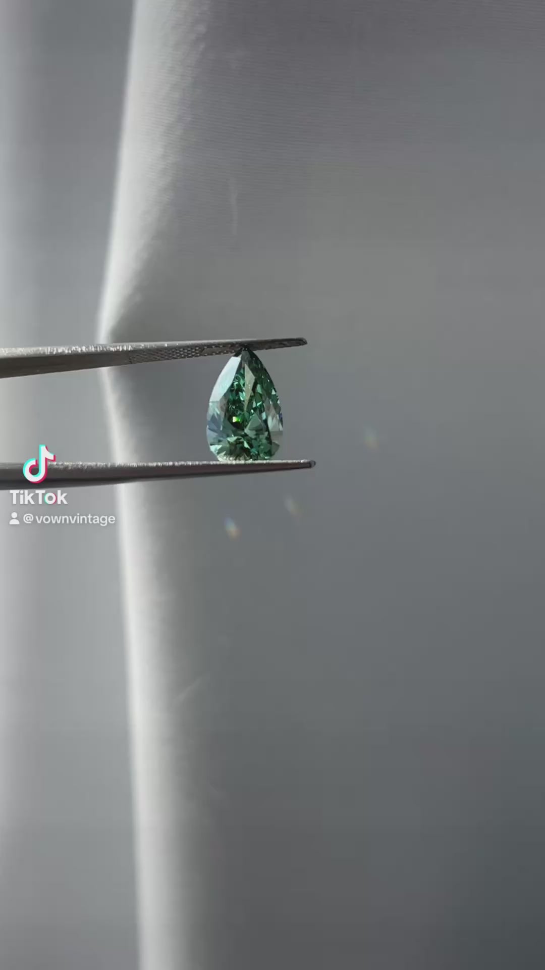 3.02 CT Fancy Vivid Green Pear Lab-Grown Diamond | IGI Certified